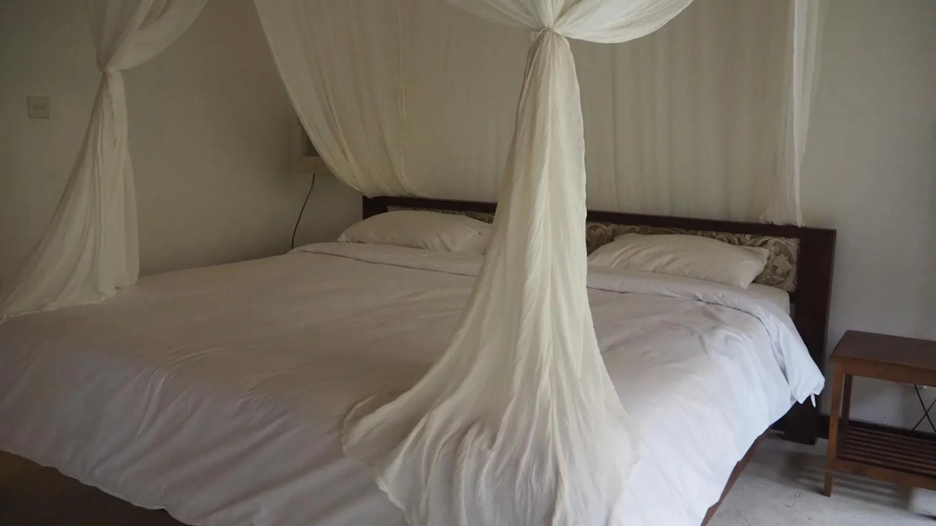 De'Dalam Private Deluxe Apartment Ubud
